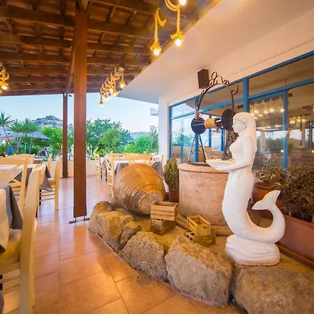 Sea Harmony 3*